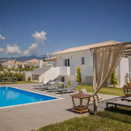 Villa Summer Ai Helis *