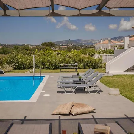 Summer Ai Helis Villa *